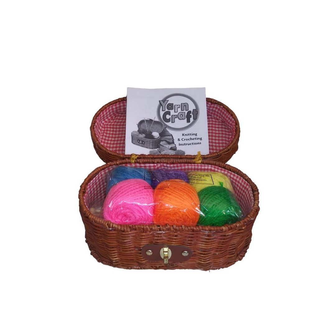 VTG Yarn Craft Knitting and Crocheting Basket Yarn and Needle Kit Alex Toys 2004